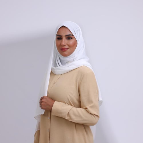 طرحة شيفون ربع مبطن من الأمام