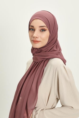 طرحة شيفون مع قبعة كاملة مشبوكة