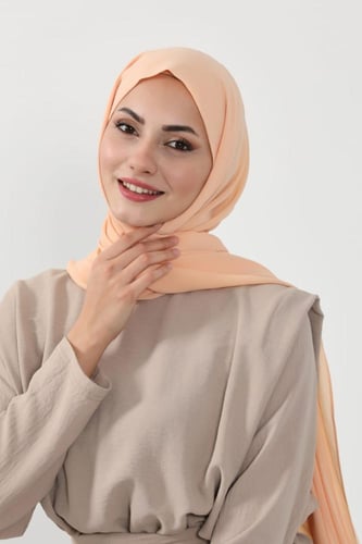 حجاب شيفون بمغناطيس وقبعة بالوسط