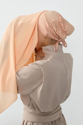حجاب شيفون بمغناطيس وقبعة جانبي