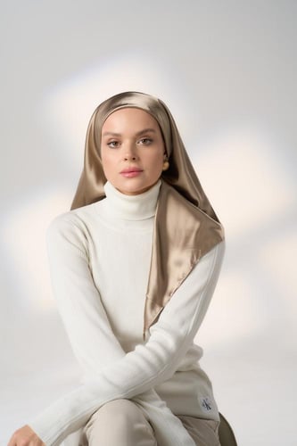 توربان مع ربطة-بيج