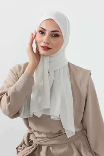 طرحة كرنشي مخيطة