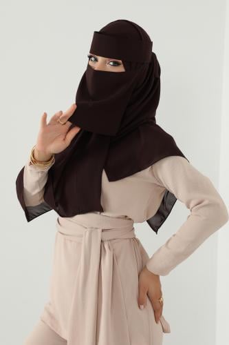 طقم طرحة ونقاب بني