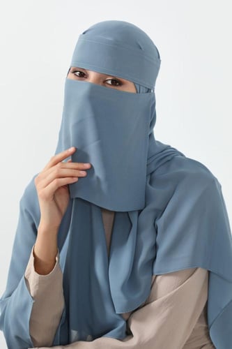 طقم طرحة ونقاب