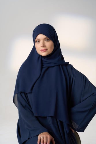 نقاب مع طرحة كحلي