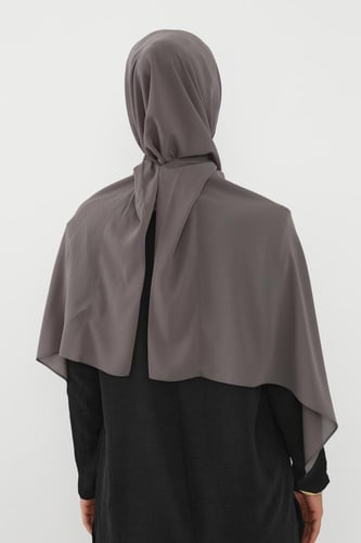 حجاب شيفون بمغناطيس وقبعة بالوسط