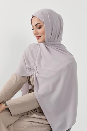 حجاب شيفون بمغناطيس وقبعة بالوسط