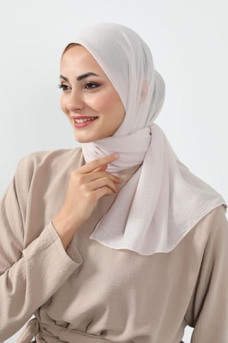 طرحة كرنشي مخيطة