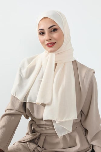 طرحة كرنشي مخيطة