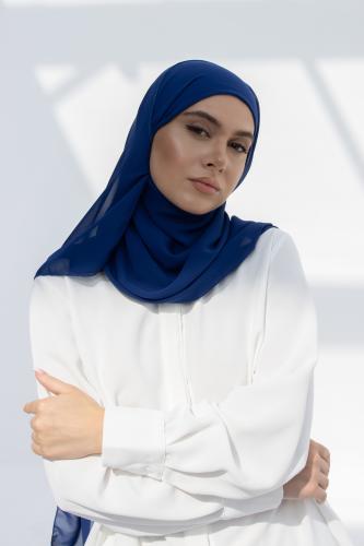 طرحة شيفون مع قبعة مشبوكة