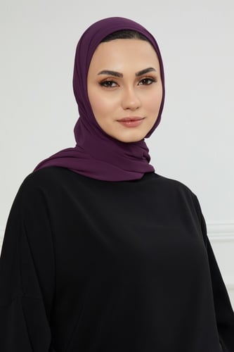 شيفون مع قبعة مشبوكة