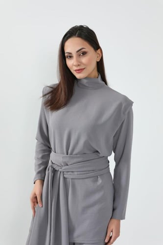 بدلة حجاب وعباية - سمول/ميديم