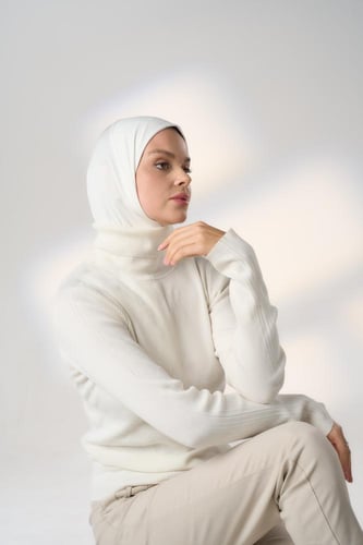 حجاب رياضي - اوف وايت