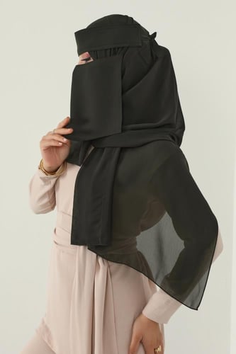 طقم طرحة ونقاب زيتي