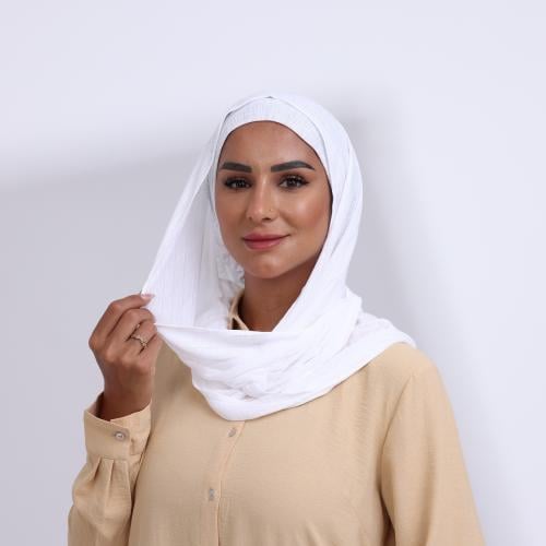 طقم طرحة مفتوحة مثلث مع قبعة - اوف وايت