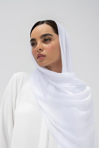 طرحة كرنشي مخيطة-ابيض