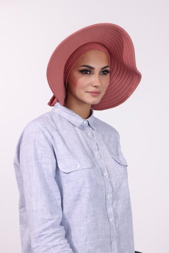 حجاب الشاطئ مع توربان