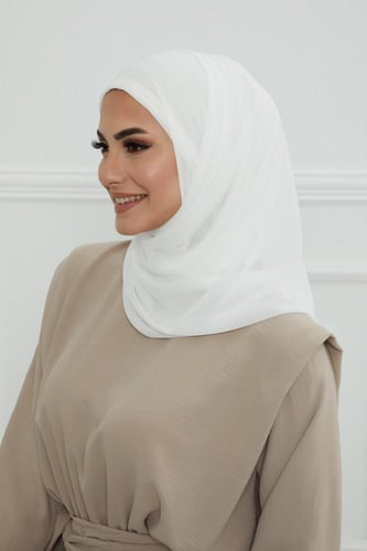 طرحه شيفون مع قبعة - أوف وايت