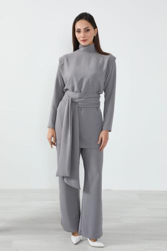 بدلة حجاب وعباية - سمول/ميديم