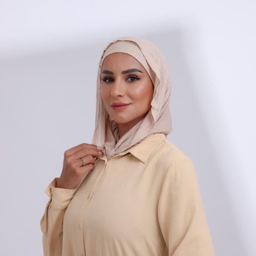 طقم طرحة مفتوحة مثلث مع قبعة-بيج