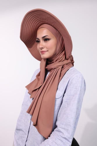 حجاب الشاطي مع قبعة