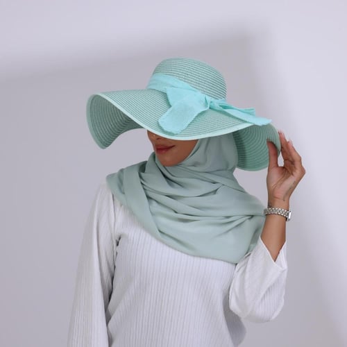 طقم قبعة كاملة مع طرحة صيفية