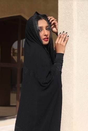 عباية الجوهرة نسف