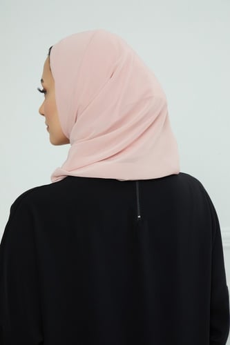 شيفون مع قبعة مشبوكة