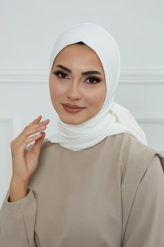 حجاب الرياضة - أوف وايت