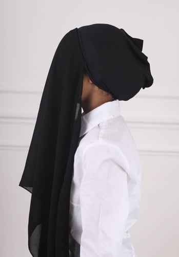 طرحة بناتي شيفون مشبوكة مع قبعة - اسود