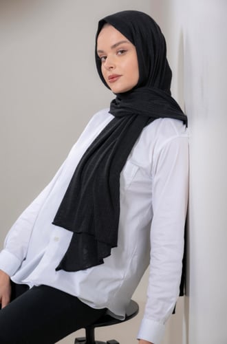 حجاب شتوي - أسود