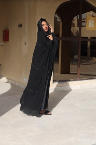 عباية الجوهرة نسف