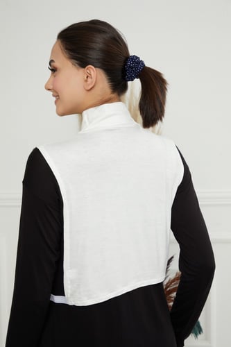 تغطية الرقبة- أوف وايت