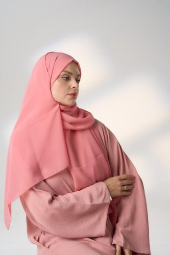 طقم قبعة كاملة مع طرحة صيفية