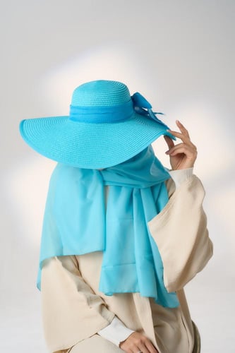 طقم قبعة كاملة مع طرحة صيفية