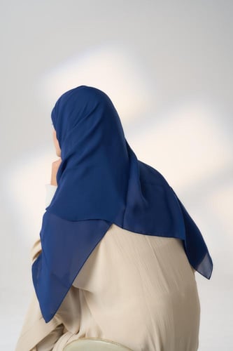 طقم نصف قبعة مع طرحة صيفية-كحلي