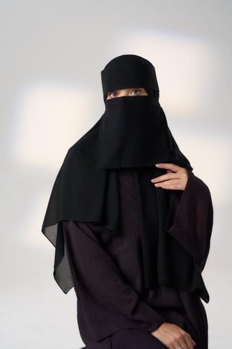 طرح كوري ولثام وخط جبهة-اسود