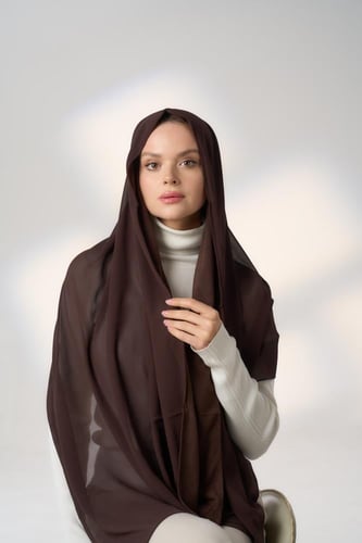 طرحة شيفون ربع مبطن من الأمام-بني