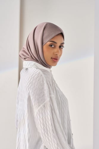 طرحة ثابتة ربط غير سترتش- بيج غامق