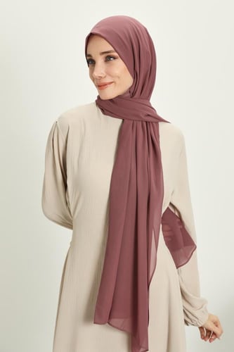 طرحة شيفون مع قبعة كاملة مشبوكة