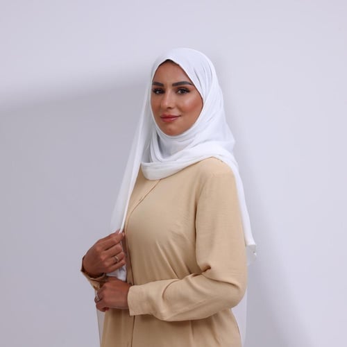 طرحة شيفون ربع مبطن من الأمام