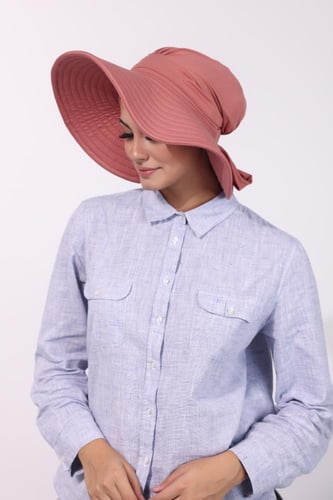 حجاب الشاطئ مع توربان