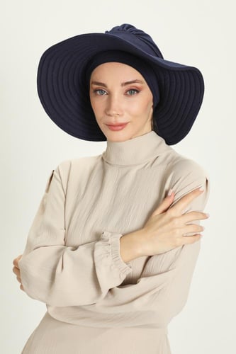 حجاب الشاطئ مع توربان-كحلي