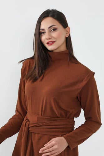 بدلة حجاب وعباية - سمول/ميديم