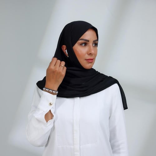 حجاب مع فتحة عند الاذن عادي - اسود