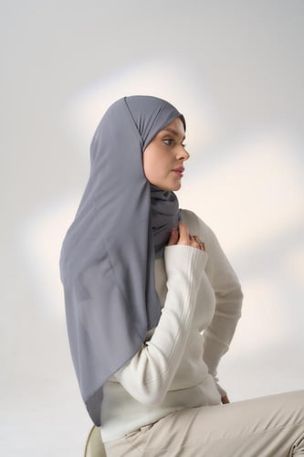 طرحة شيفون ربع مبطن من الأمام رمادي