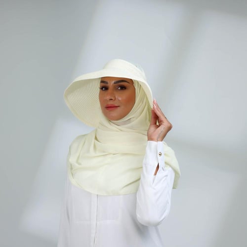 طقم نصف قبعة مع طرحة صيفية