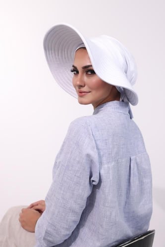 حجاب الشاطئ مع توربان-ابيض