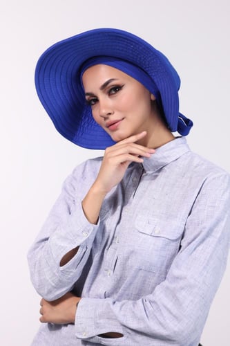 حجاب الشاطئ مع توربان