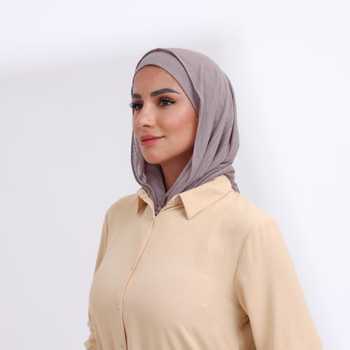 طقم طرحة مفتوحة مثلث مع قبعة